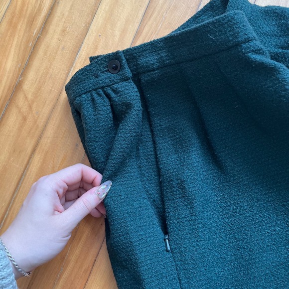 Vintage JAEGER 100% Wool Pencil Skirt Dark Green Midi Slit Size 12, waist 26 in - Picture 6 of 7